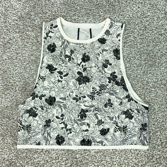 lululemon athletica Tops - Lululemon Tank Top Womens Medium White Floral Open Cropped Yoga Gym Athletic